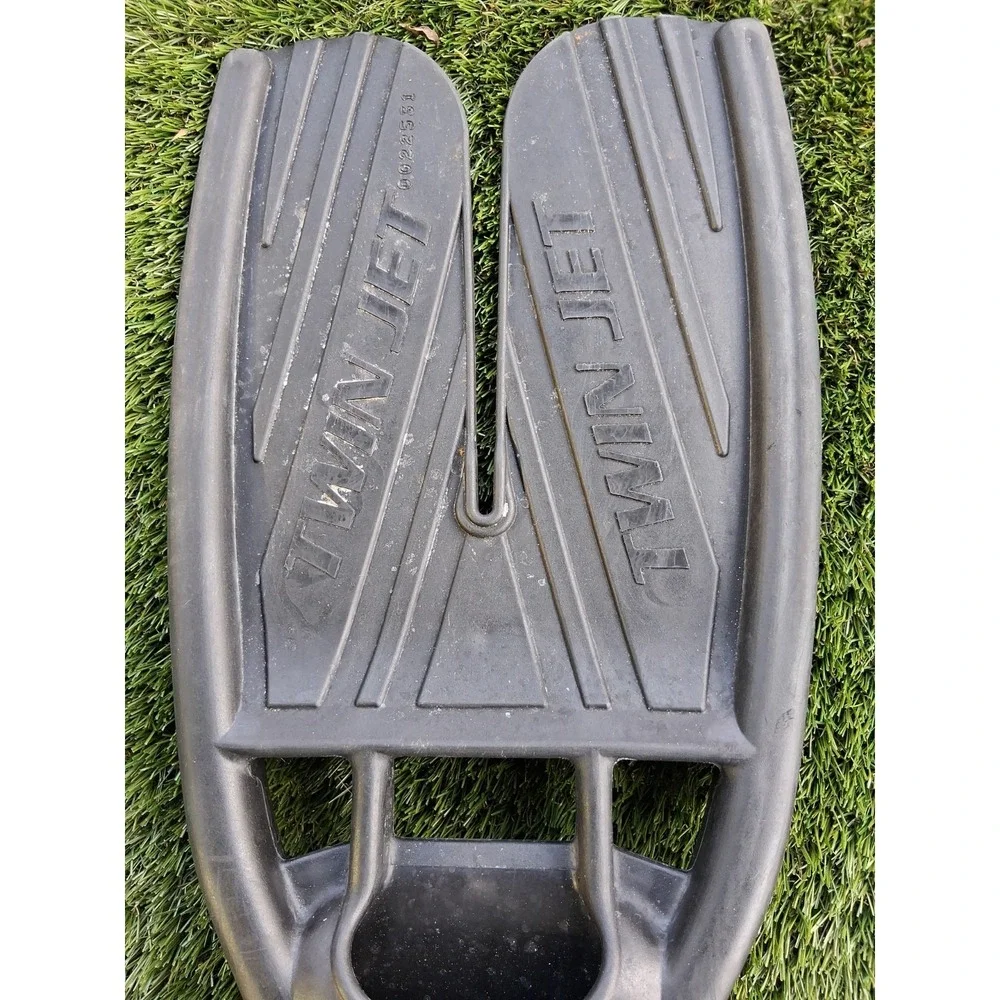 Scubapro Twin Jet Max Split Fins Medium Open Heel Black Dive Fins Made in U.S.A